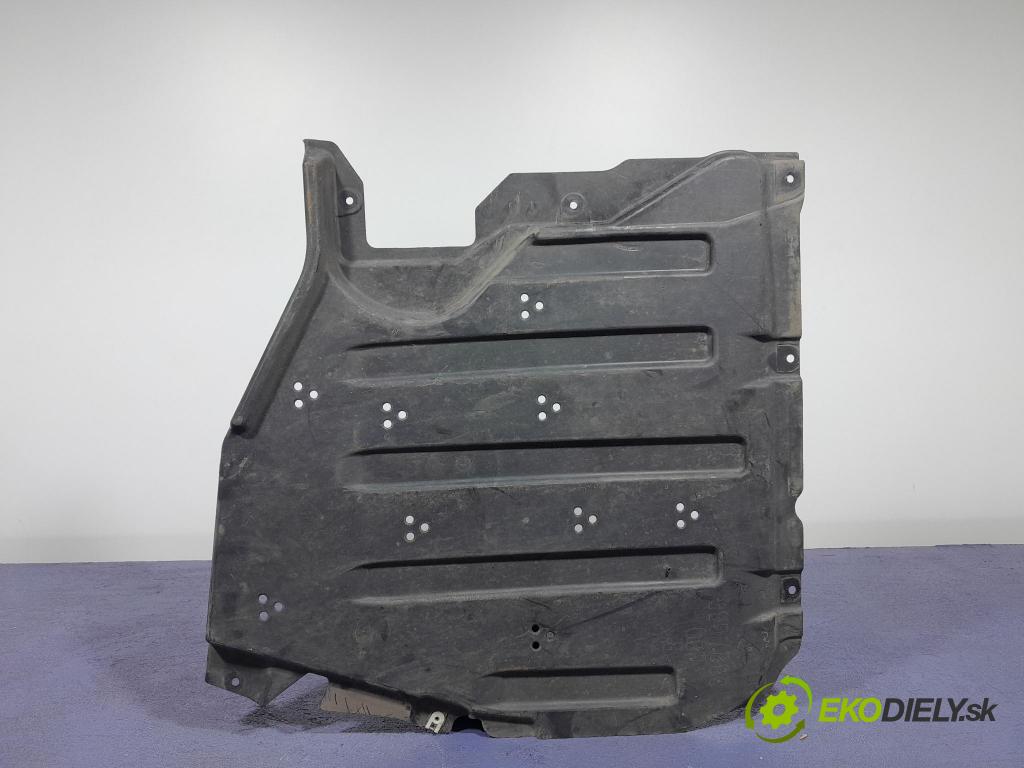 Bmw M4 2025 kryt Plast: podvozek: 8074610