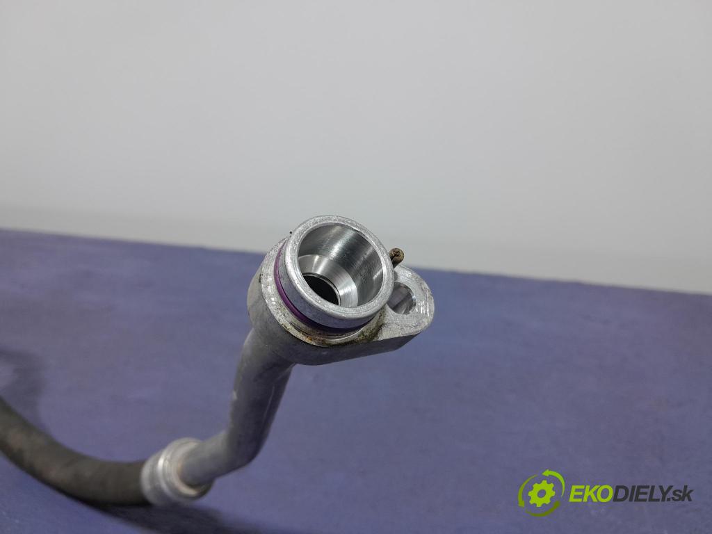 Vw Passat 2021 trubka Klimatizace: 5WA816743B
