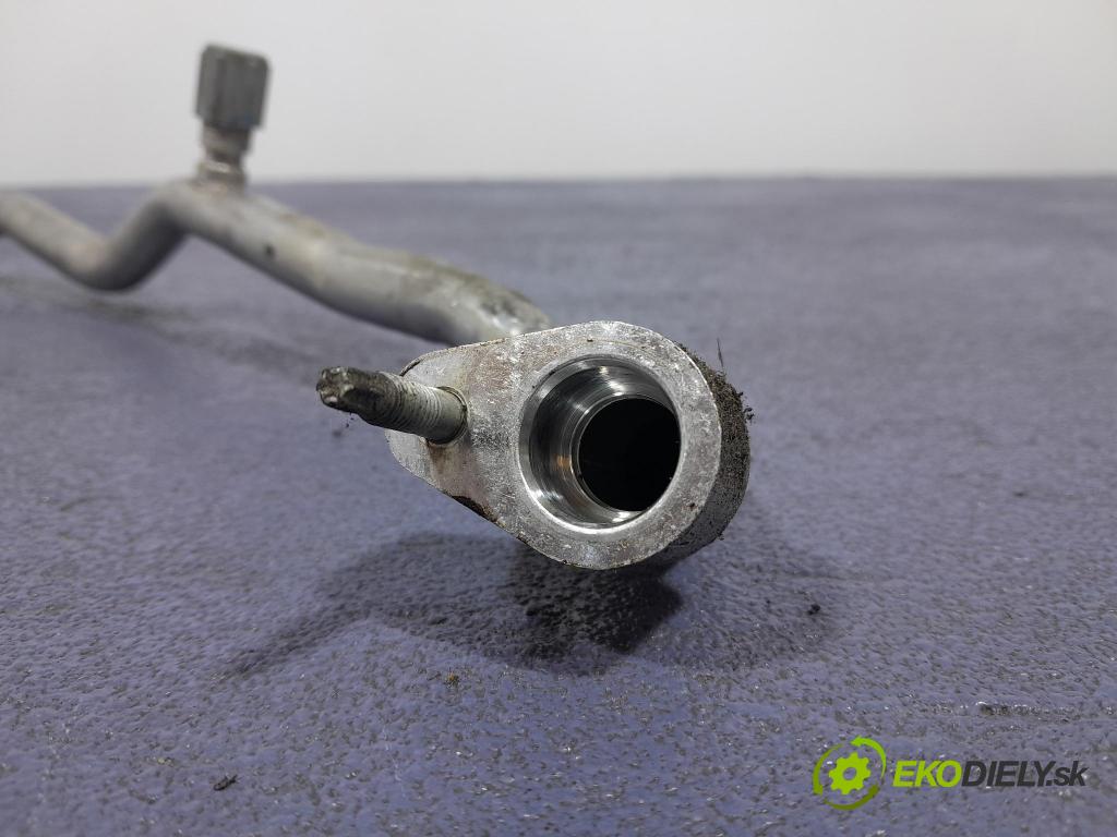 Vw Passat 2021 trubka Klimatizace: 5WA816743B