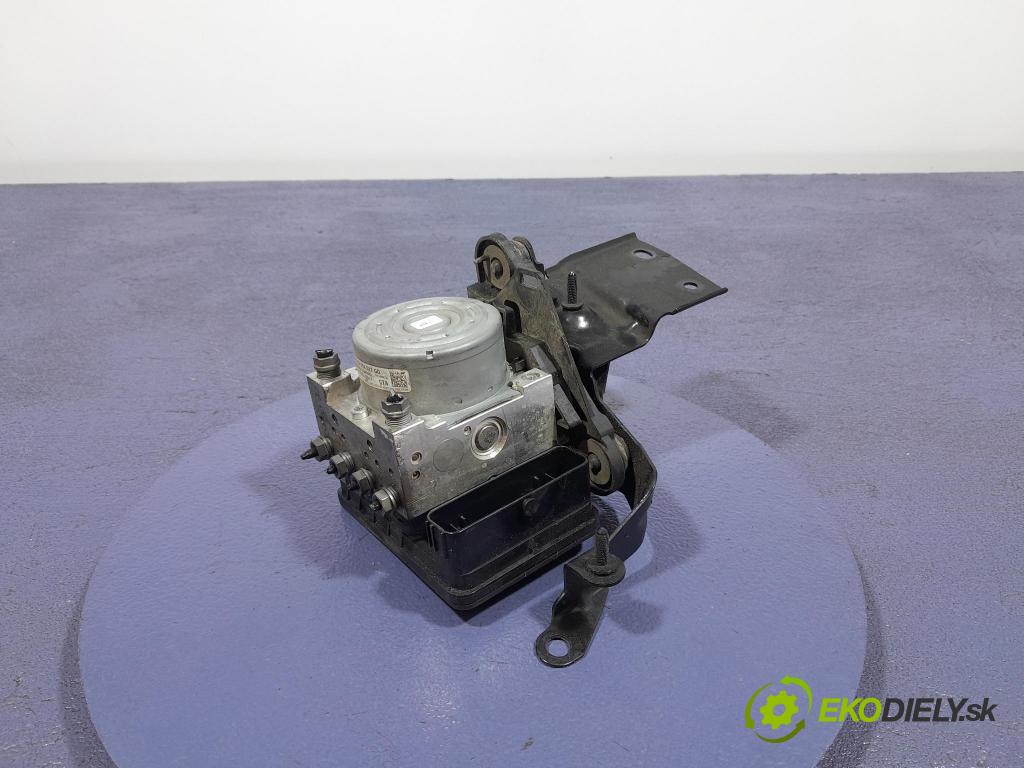 Vw Passat 2021 čerpadlo ABS x 5Q0614517GD