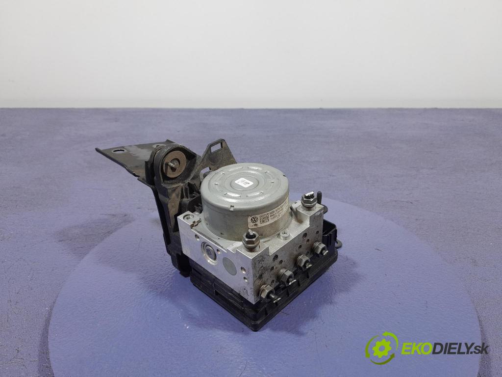 Vw Passat 2021 čerpadlo ABS x 5Q0614517GD
