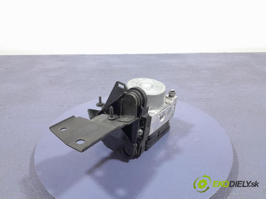 Vw Passat 2021 čerpadlo ABS x 5Q0614517GD