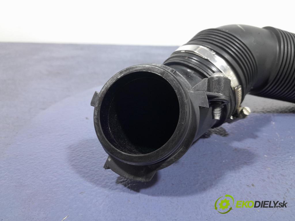 Vw Passat 2021 trubka Vzduch: 5WA129654A