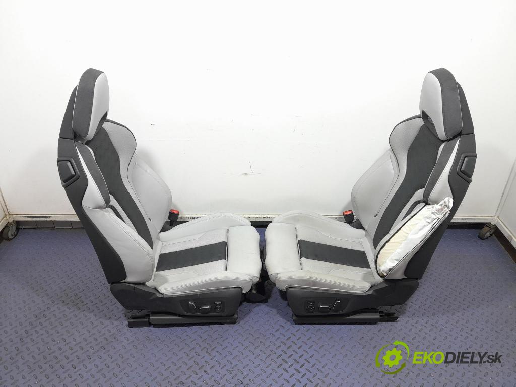 Bmw M4 2025 sedačke: Set.: