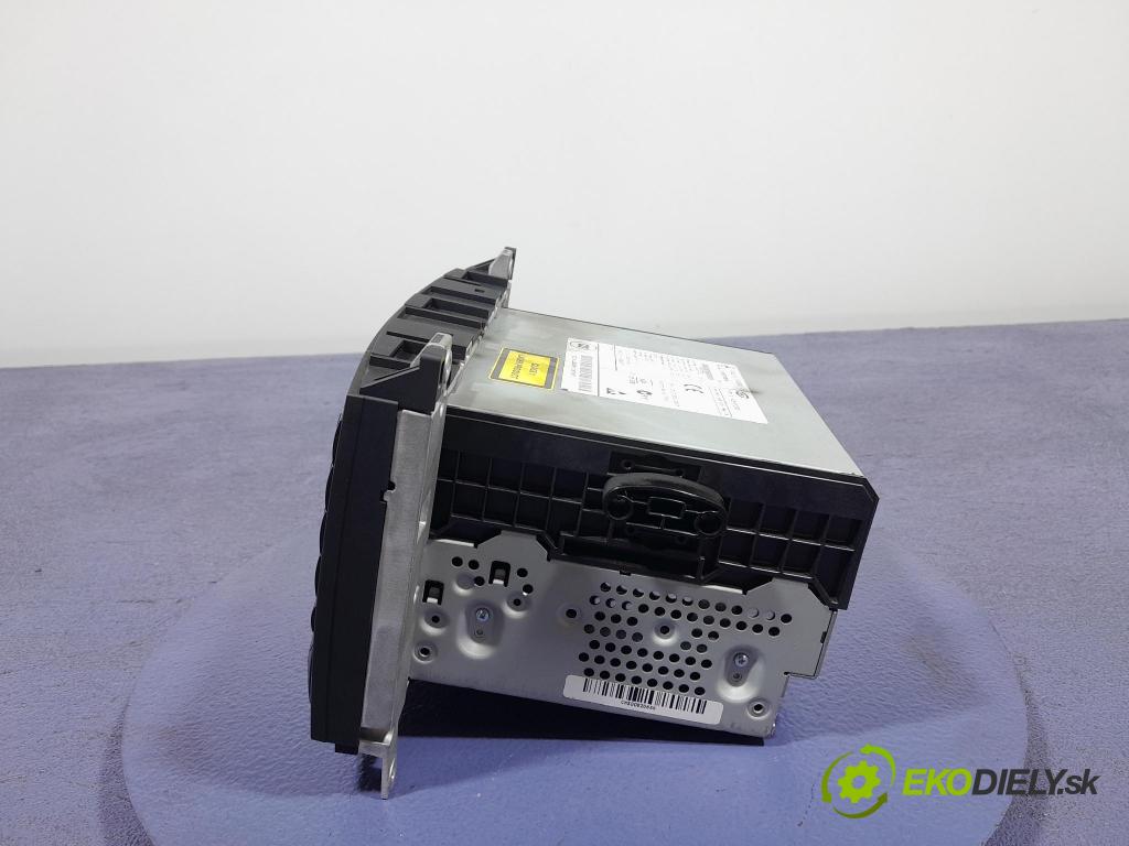 Mercedes B-klasa 2009 Radio I Navigace: A1698705894