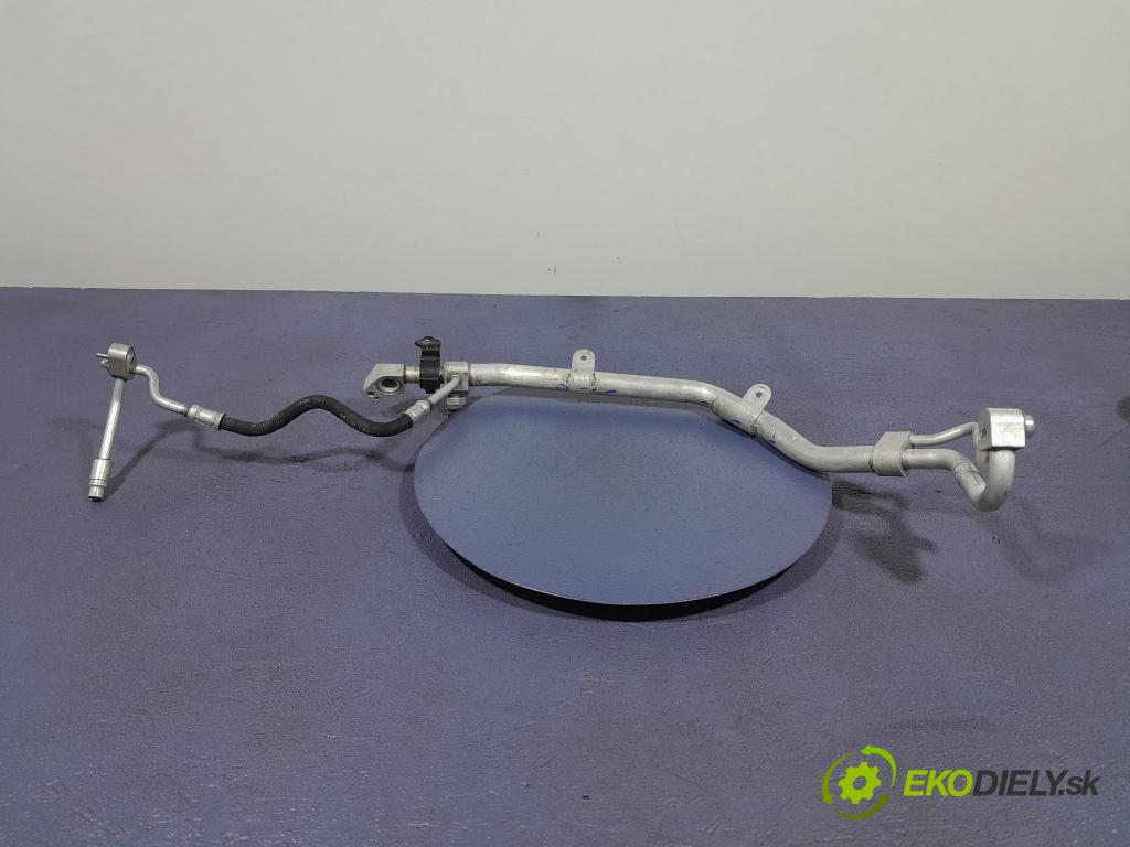Bmw M4 2025 trubka Klimatizace: 8088920