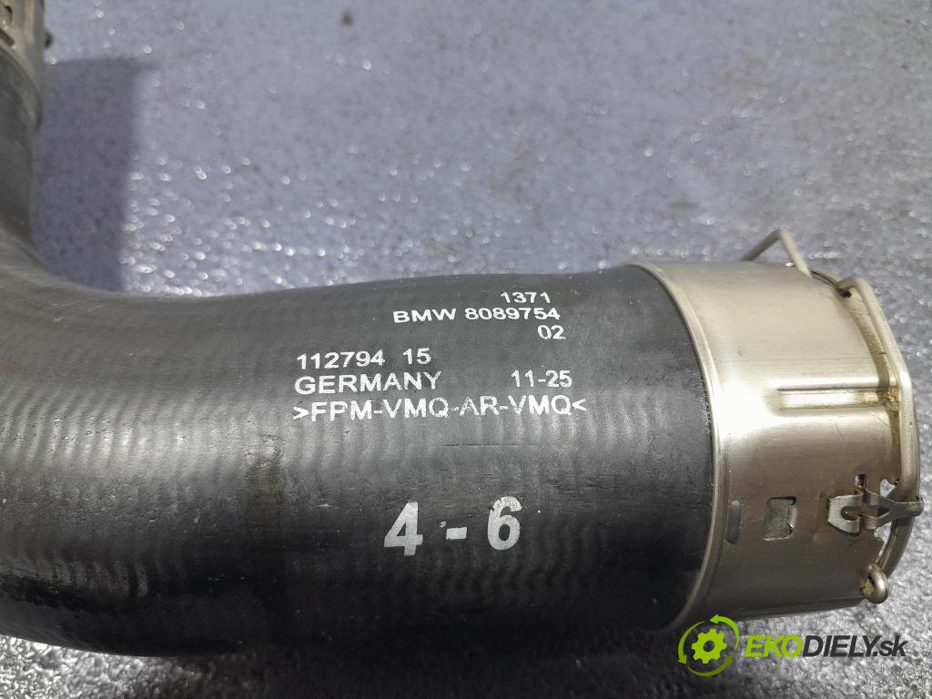 Bmw M4 2025 trubka Vzduch: 8089754