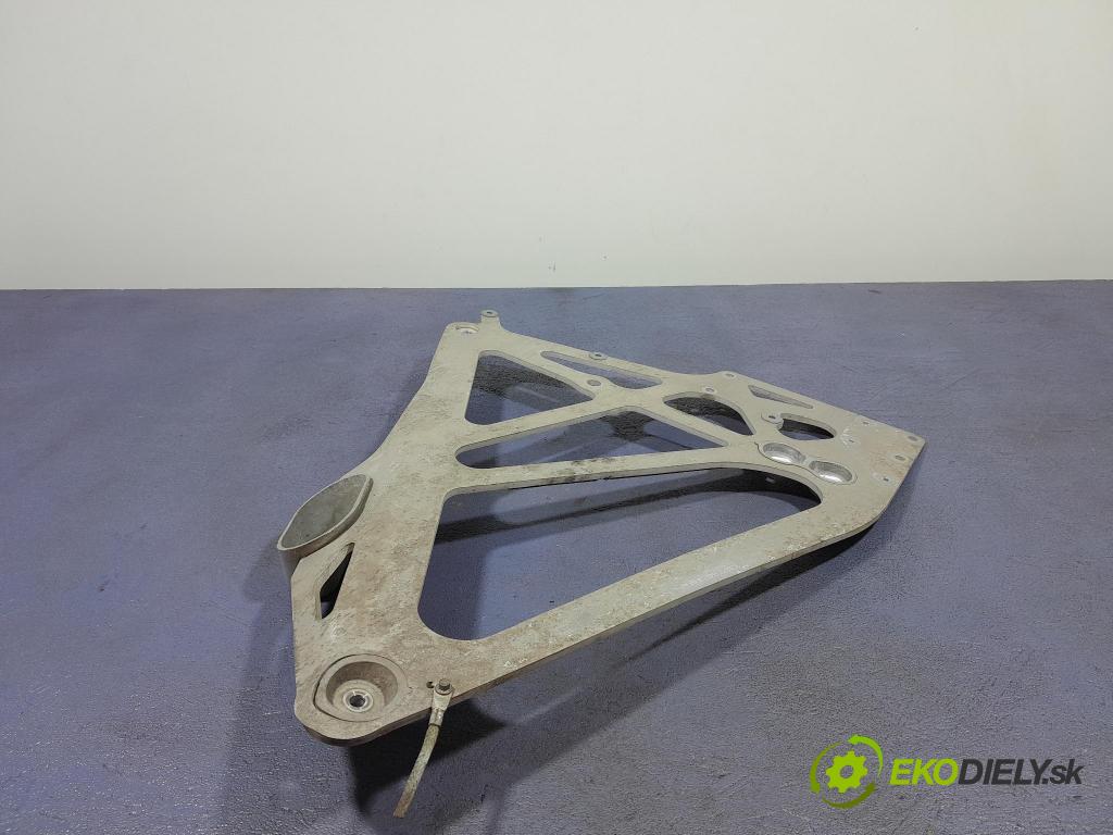Bmw M4 2025 kryt Motor: 9504174
