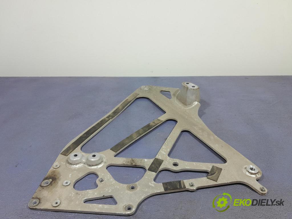 Bmw M4 2025 kryt Motor: 9504173