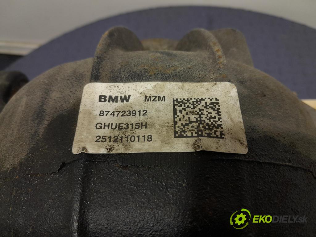 Bmw M4 2025 Most: Zadný: 8747239