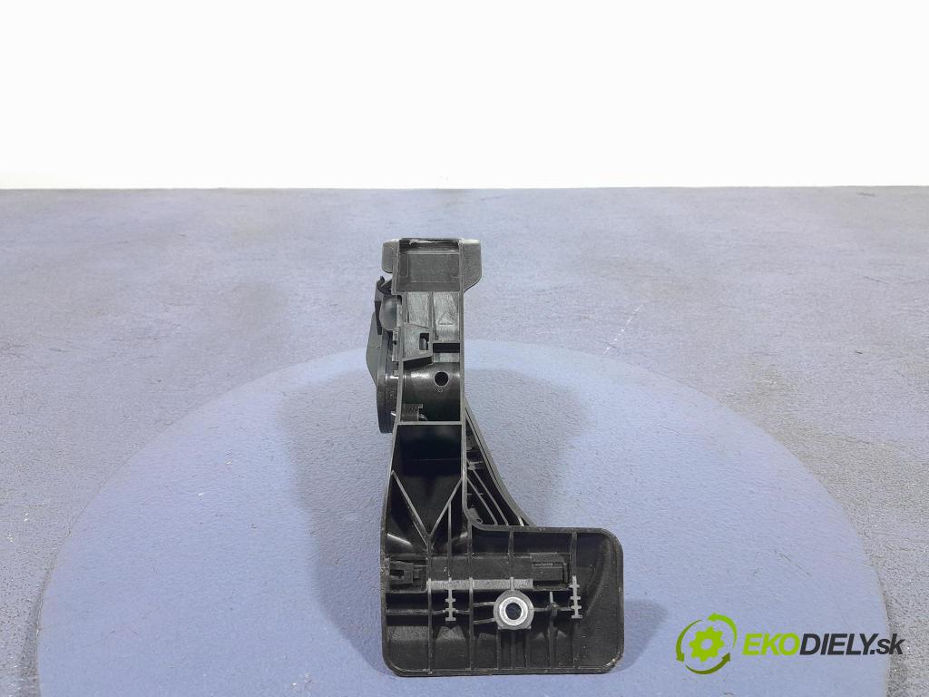 Bmw M4 2025 pedal Plyn: 5A47458