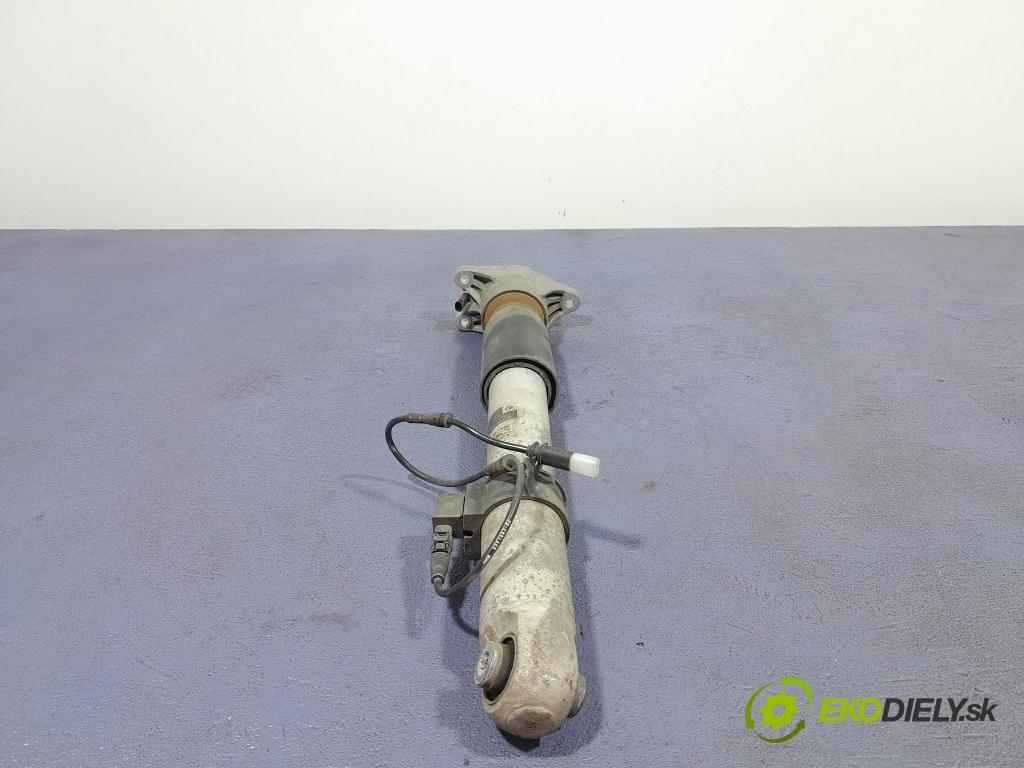 Bmw M4 2025 tlmič zad Správny.: 8091380