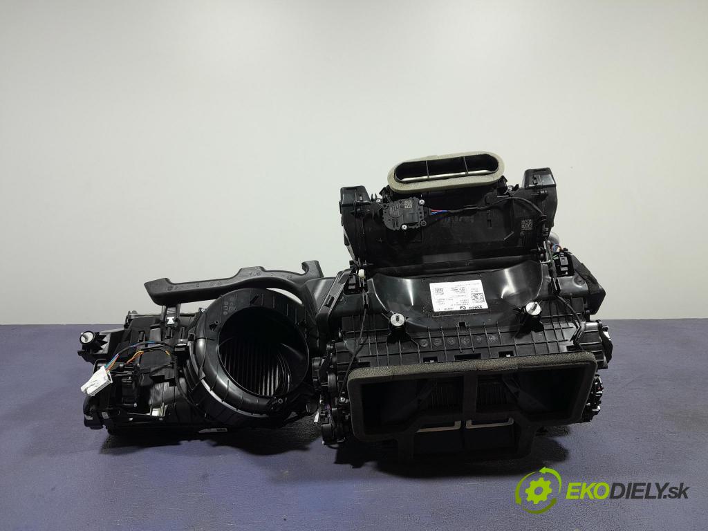 Bmw M4 2025 radiator 7949741