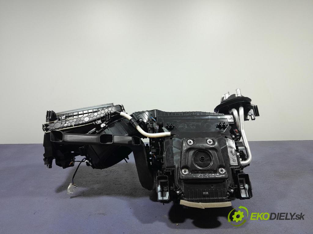 Bmw M4 2025 radiator 7949741