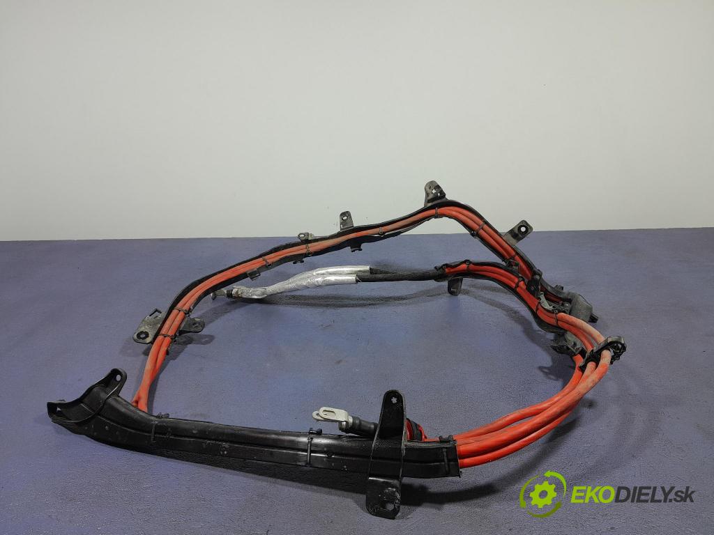 Bmw M4 2025 inštalácia Elektrický: 9107458