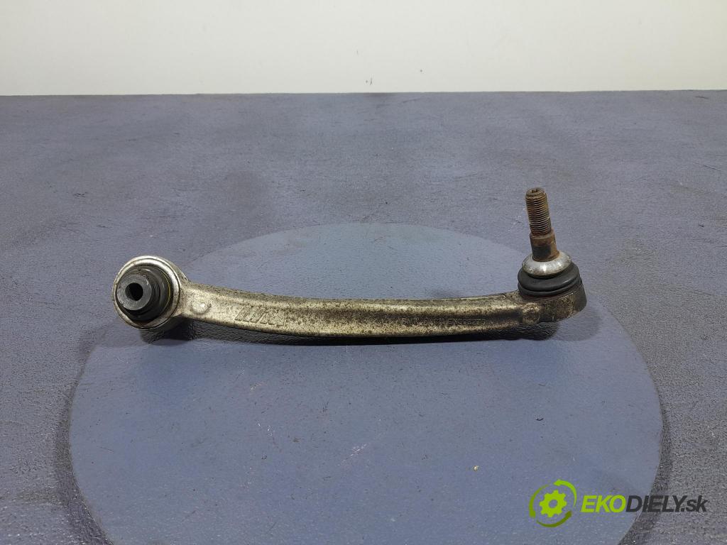 Bmw M4 2025 Predné v pravo: 06192802