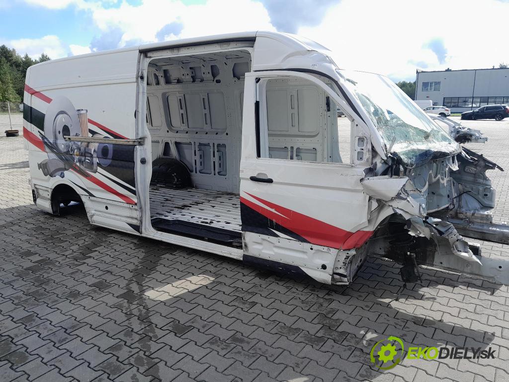 Vw Crafter 2023 Strana: v pravo: