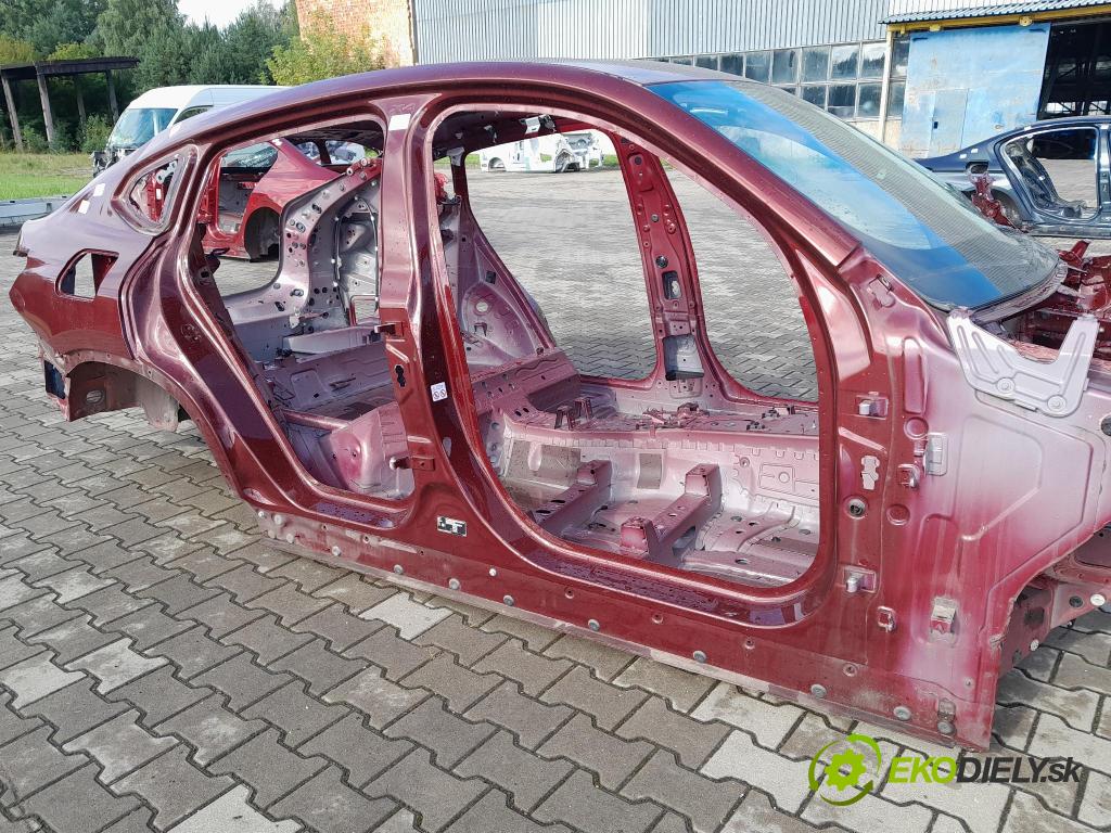 Bmw X4 2023 Práh: v pravo: