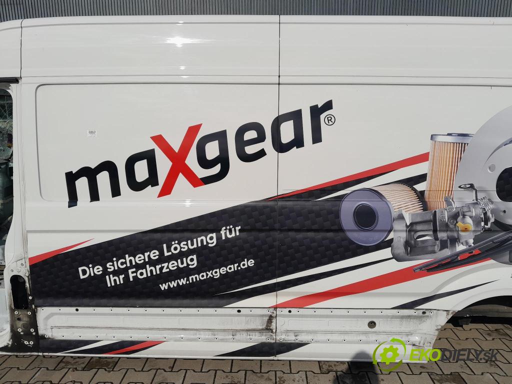 Vw Crafter 0 Strana: Vľavo:
