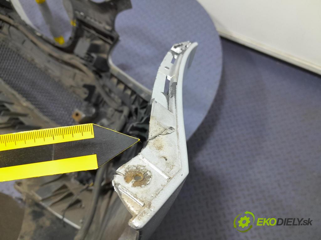Seat Altea 2005 nárazník před 