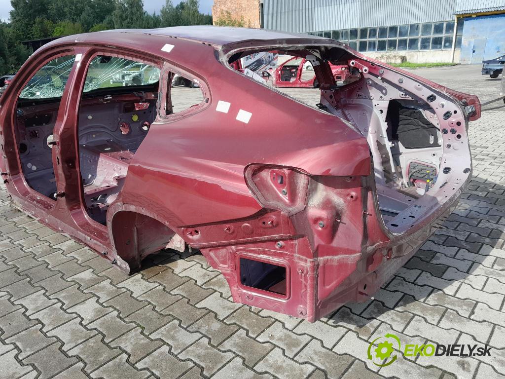 Bmw X4 0 blatník zad Vľavo: