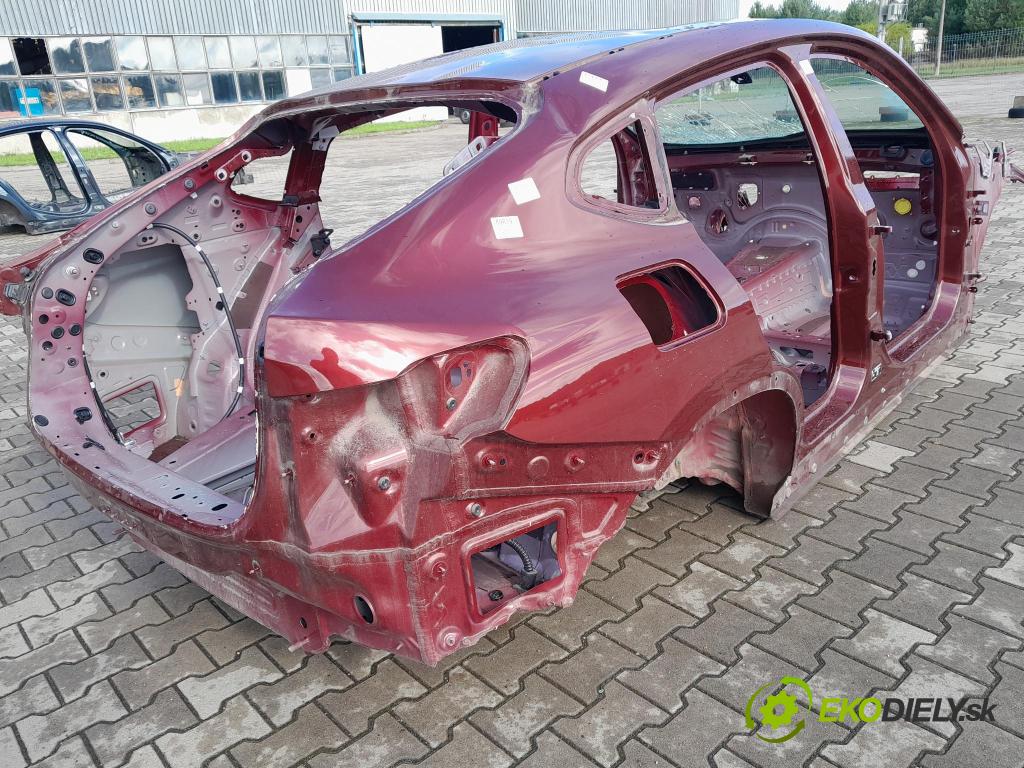 Bmw X4 0 blatník zad v pravo: