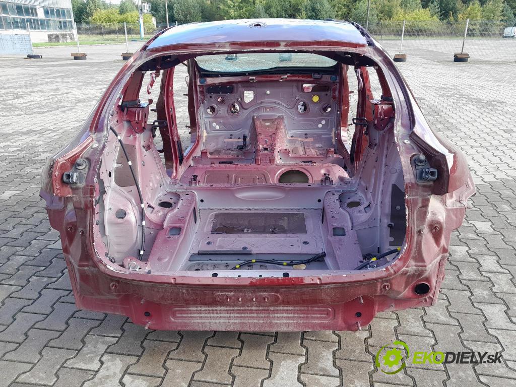 Bmw X4 0 blatnik Zad: v pravo: 