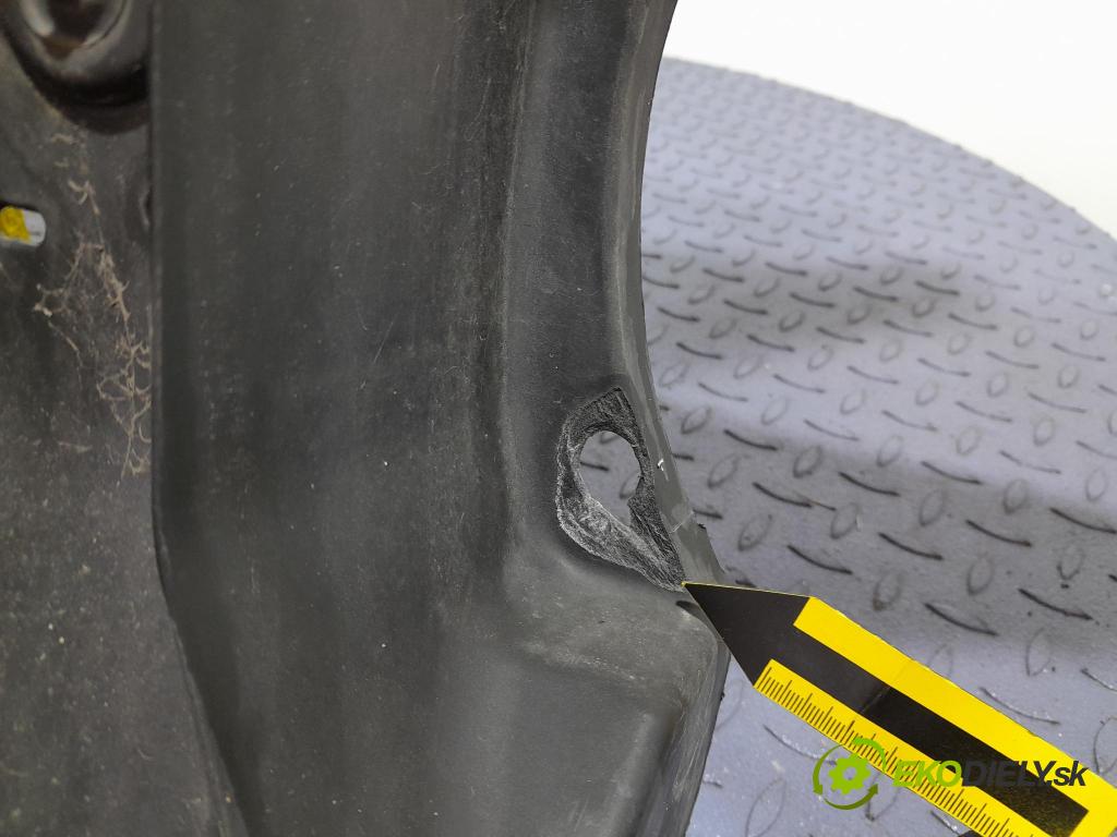 Seat Altea 2005 výztuha Čelní / stěna Přední 5P0805588B