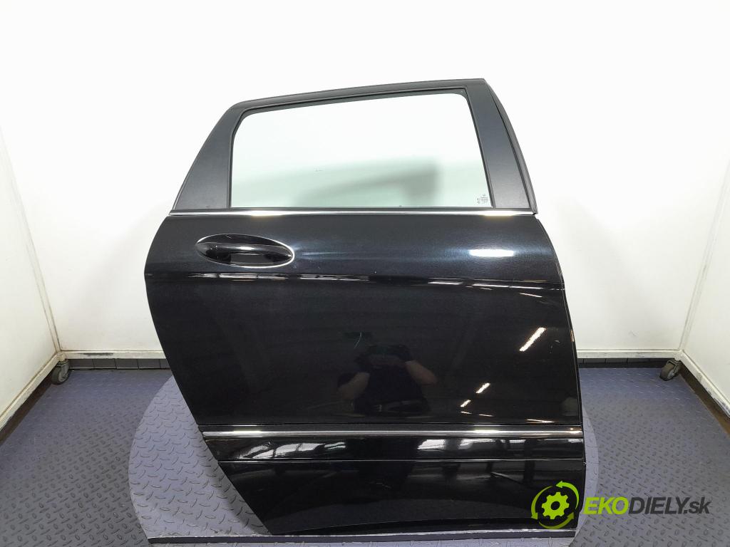 Mercedes B-klasa 2009 dvere zad pravé
