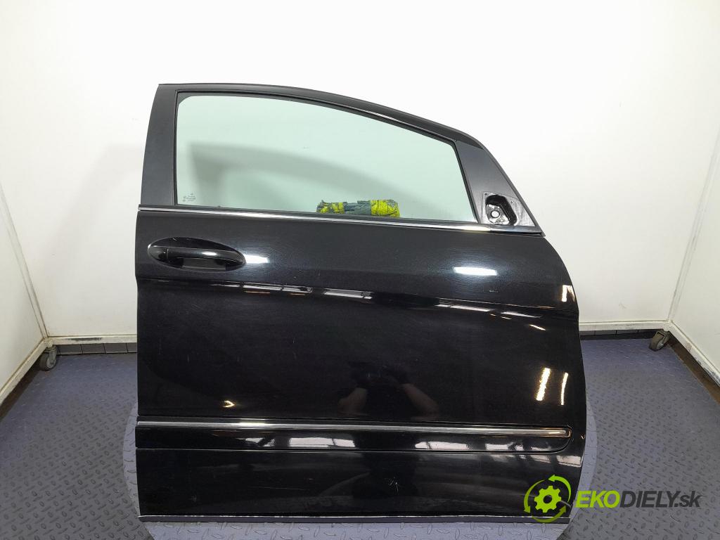 Mercedes B-klasa 2009 dveře před prave