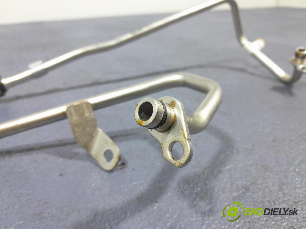Bmw M4 2025 rúrka Chladič: 8091175