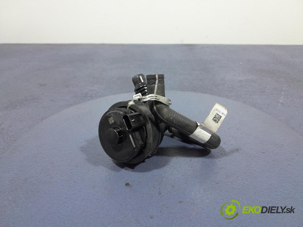 Bmw M4 2025 čerpadlo Voda: 8651287