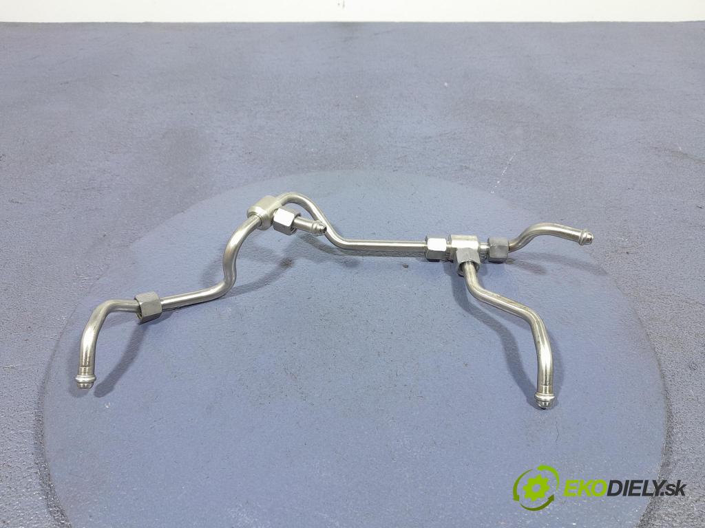 Bmw M4 2025 rúrka paliva 8089949