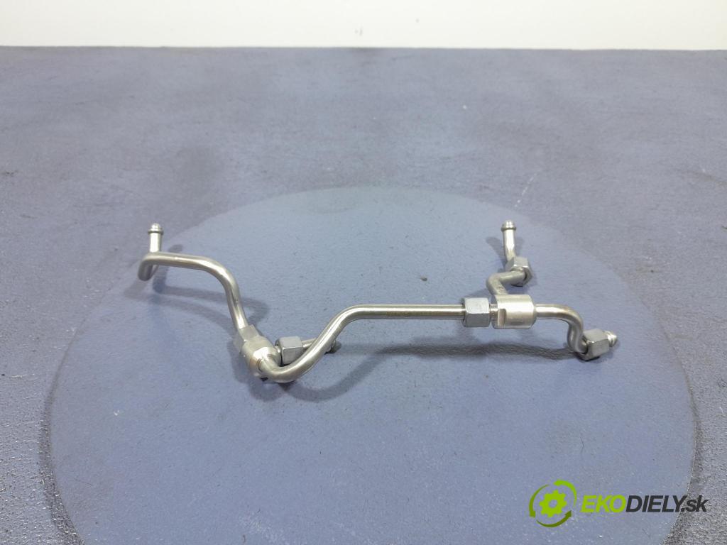 Bmw M4 2025 rúrka paliva 8089949