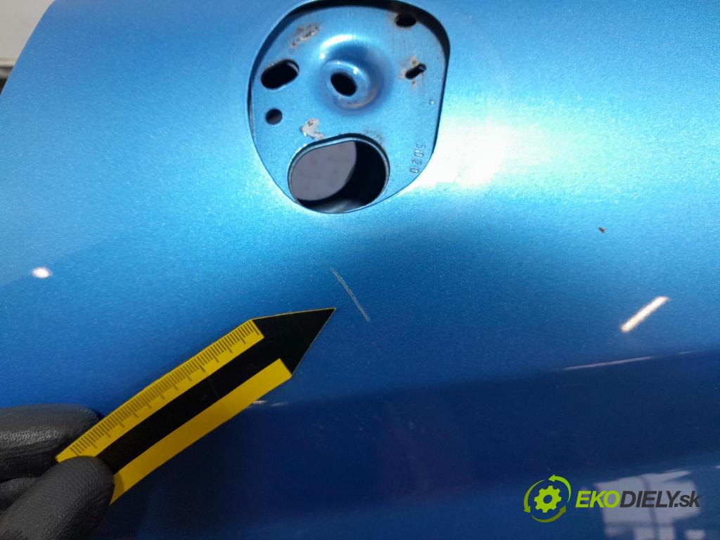 Ford Fiesta 2009 dvere Predné Vľavo: