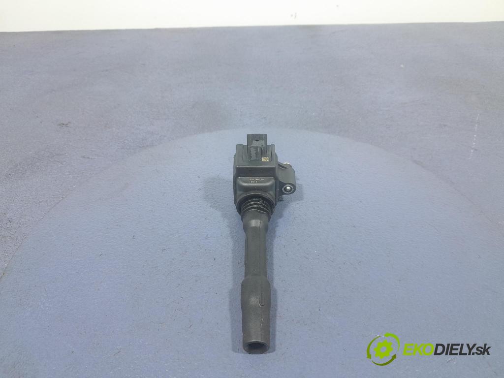 Bmw M4 2025 cievka Zapaľovanie: 8689375
