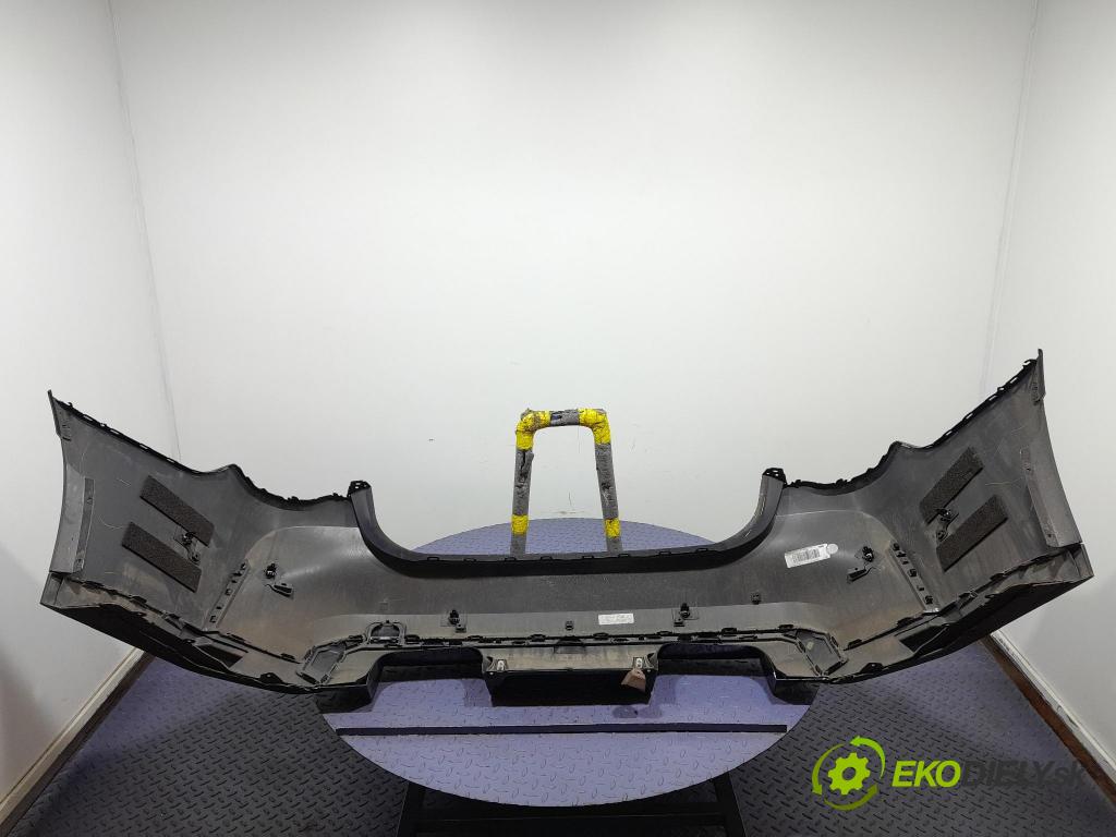 Bmw M4 2025 nárazník Zad: