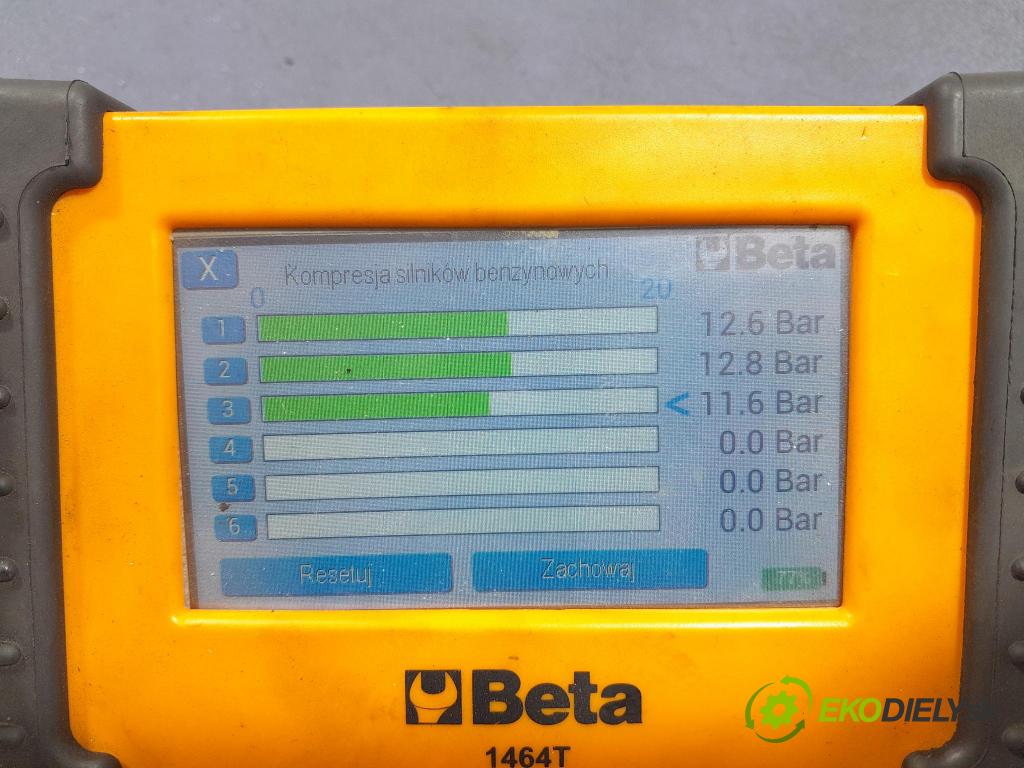 Toyota Yaris 2012 motor Benzín: 1KR