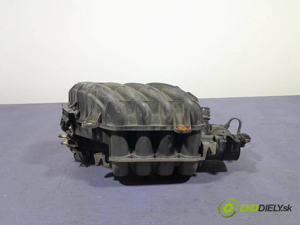 Seat Altea 2005 potrubí Sání: 06F133210K