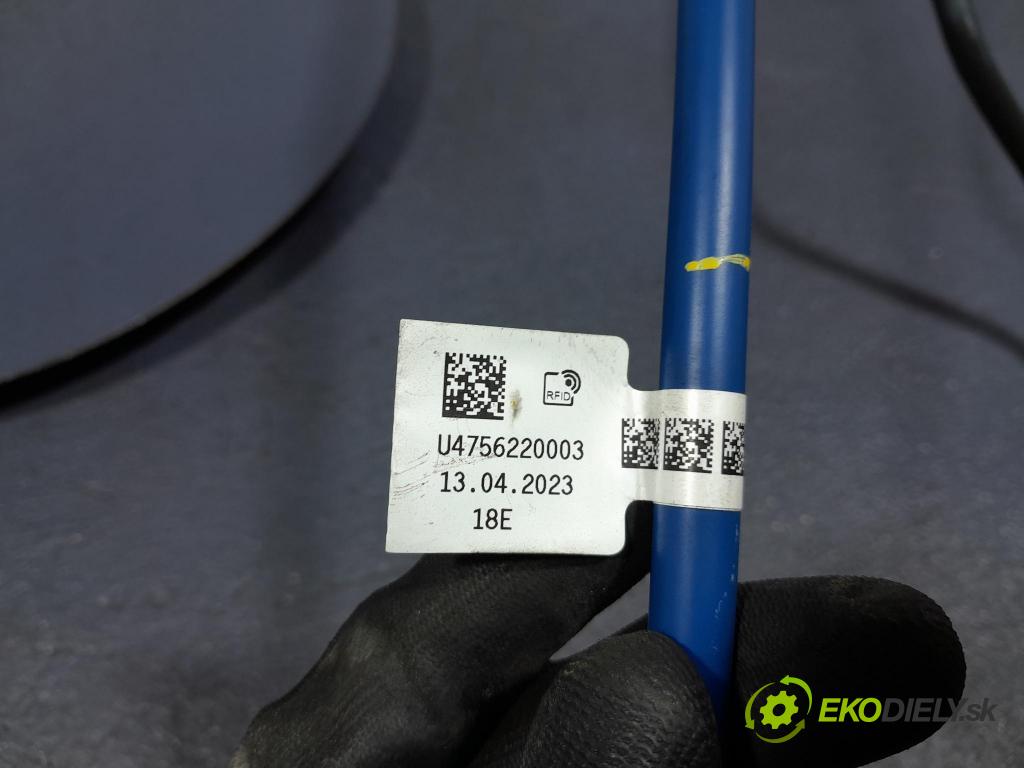 Bmw Seria 7 2023 rúrka paliva 7562200