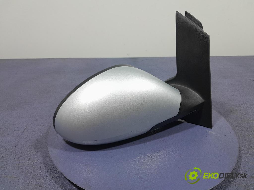 Seat Altea 2005 zrkadlo pravé