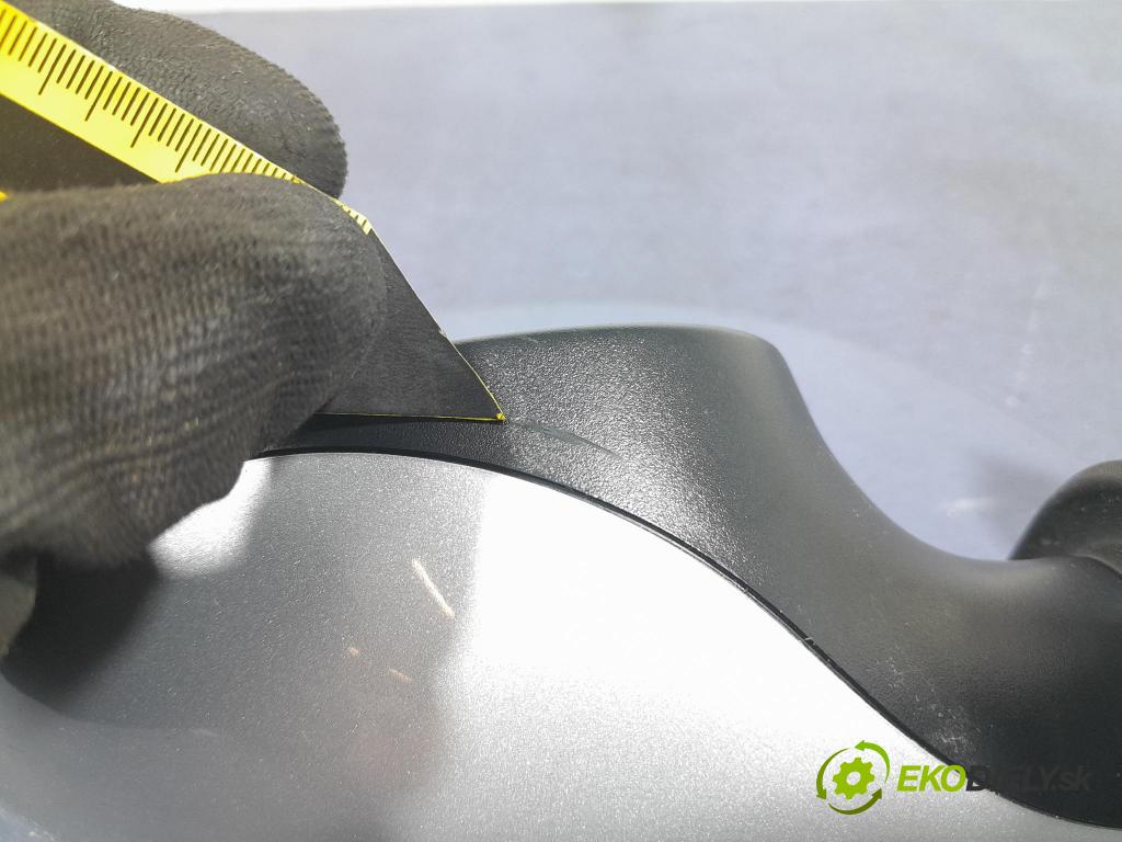 Seat Altea 2005 zrkadlo pravé