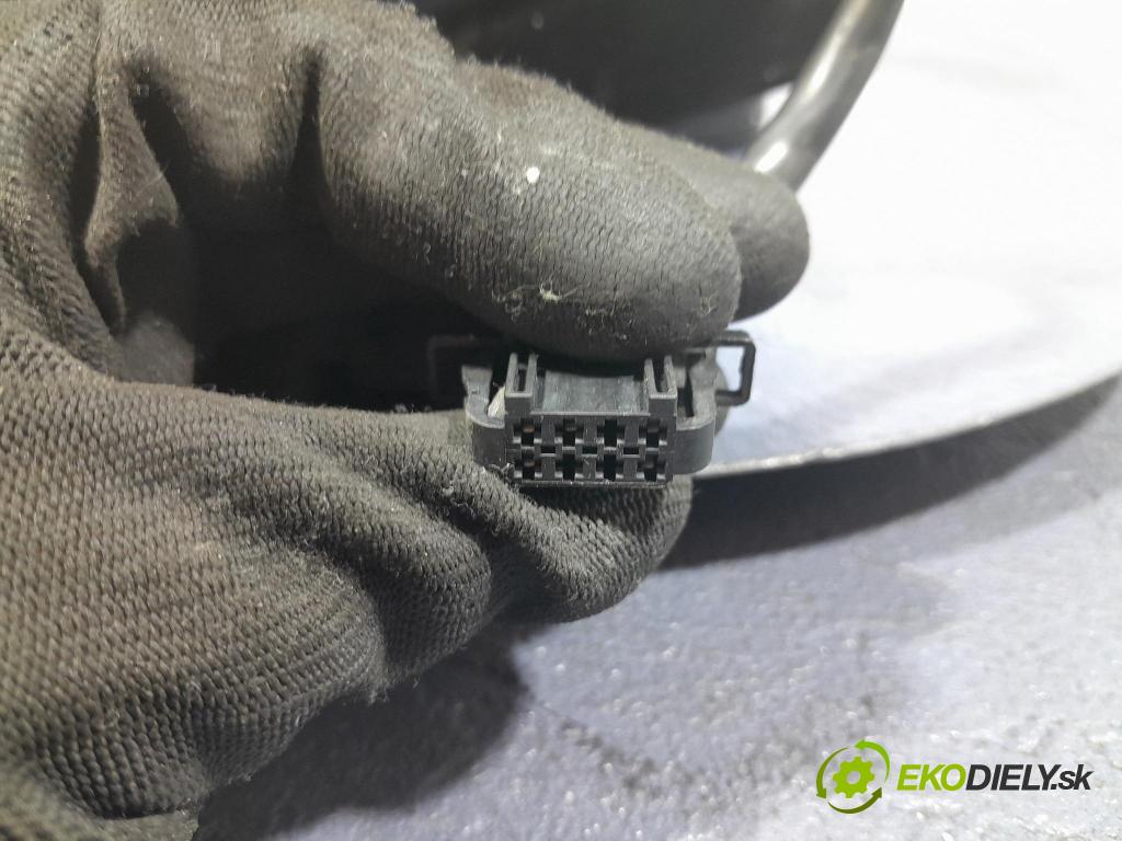 Seat Altea 2005 zrkadlo Vľavo: