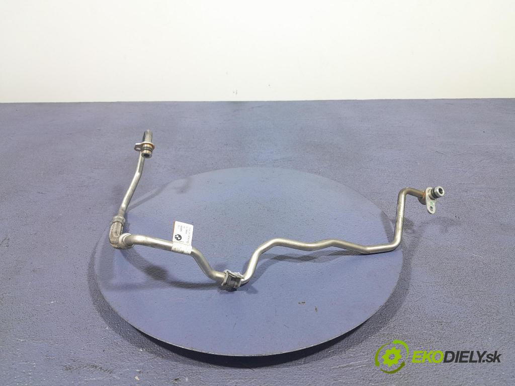 Bmw Seria 7 2023 rúrka Chladič: 8489595