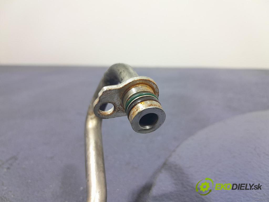 Bmw Seria 7 2023 rúrka Chladič: 8489595