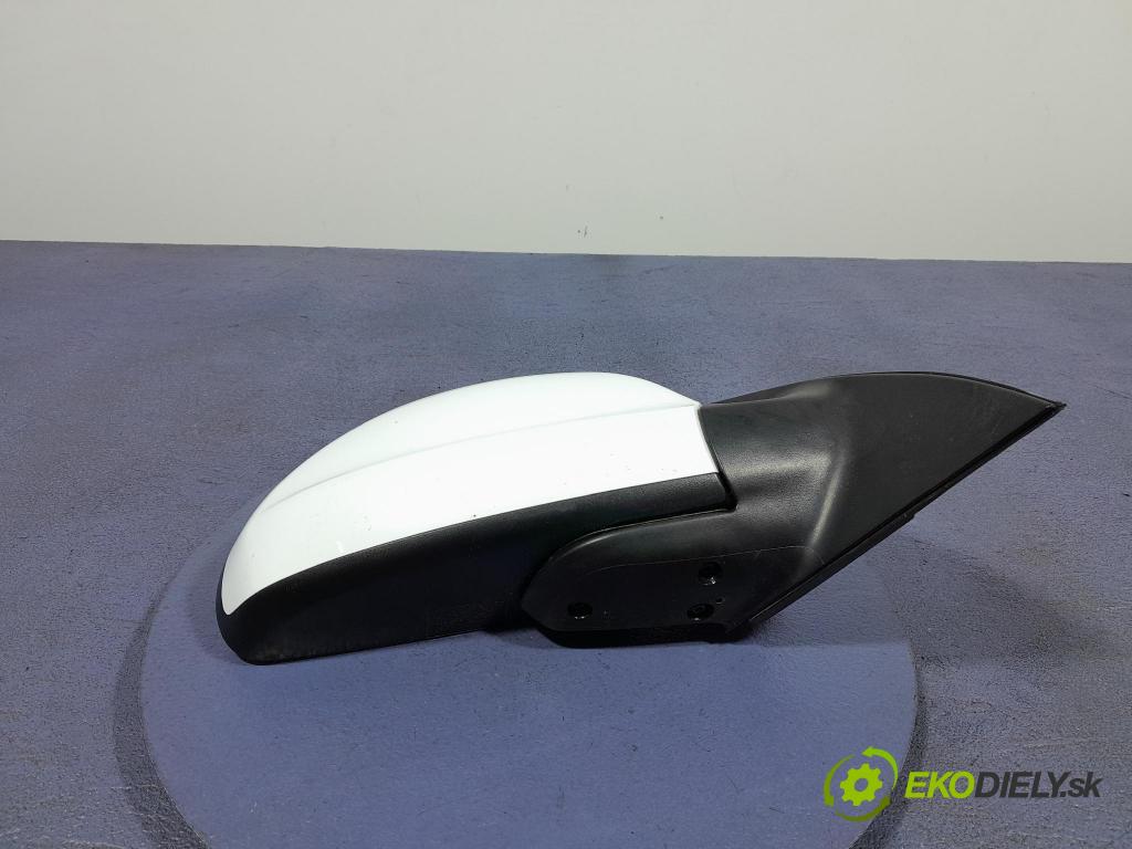 Kia Ceed 2008 zrkadlo pravé