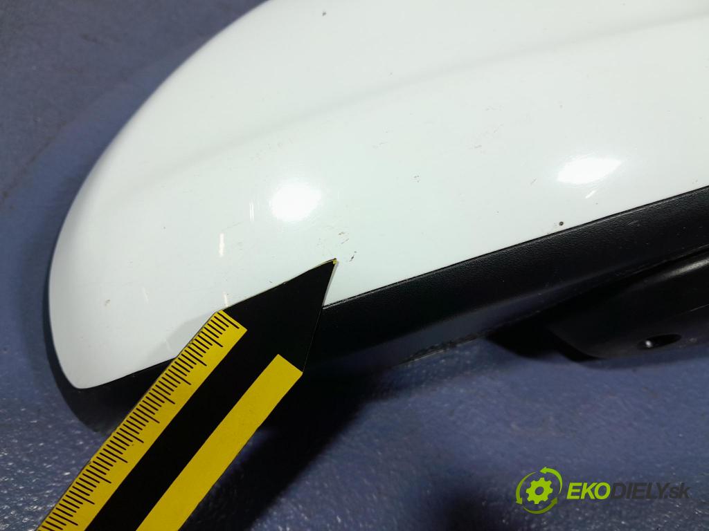 Kia Ceed 2008 zrkadlo pravé