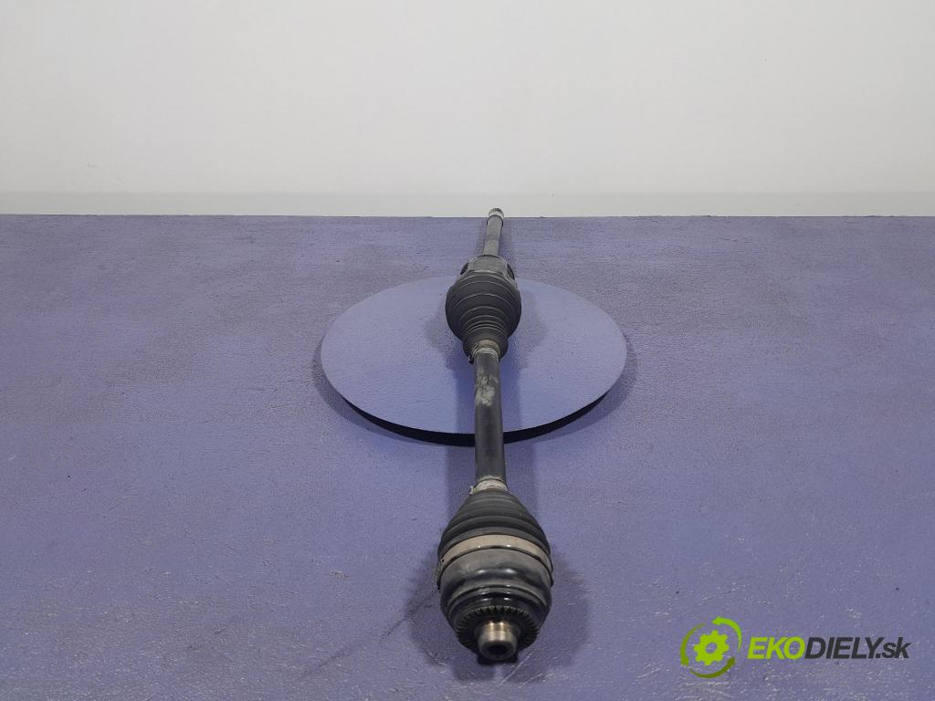 Bmw Seria 7 2023 poloos Prava: Predné 5A61126