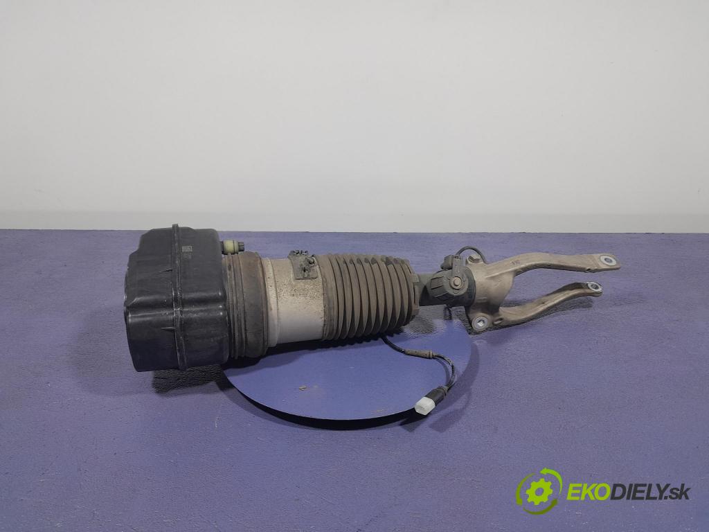 Bmw Seria 7 2023 tlmič Predné Správny.: 6892592