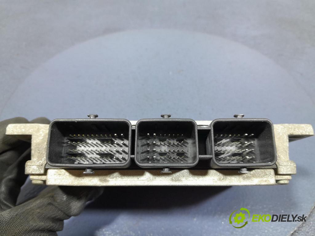 Peugeot 207 2007 riadiaca jednotka Motor: 9663380880